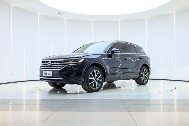 Volkswagen Touareg 2019 года выпуска