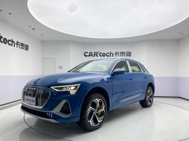 Audi e-tron 2021 года выпуска