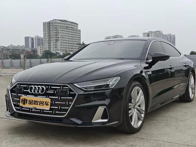 Audi A7 2024 года выпуска