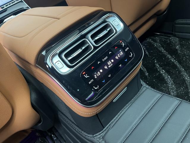 Mercedes-Benz S-class 2023 Черный из Китая, фото 4