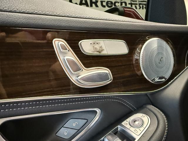 Mercedes-Benz GLC 2017 GLC 260 4 MATIC Luxury — фото 13