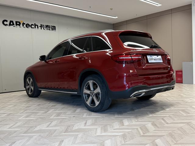 Mercedes-Benz GLC 2017 GLC 260 4 MATIC Luxury — фото 5