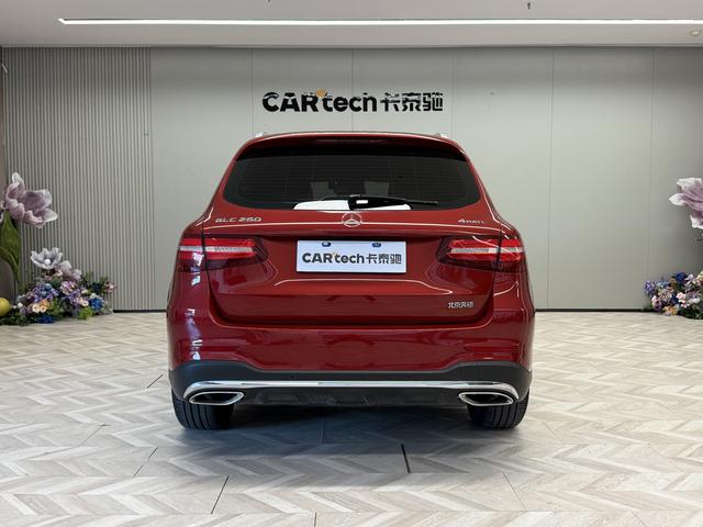 Mercedes-Benz GLC 2017 GLC 260 4 MATIC Luxury — фото 6