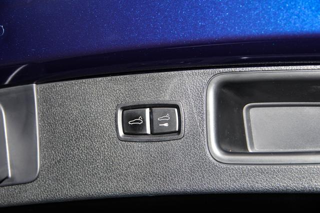Porsche Macan 2022 Macan 2.0 T — фото 17