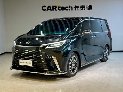 Lexus LM