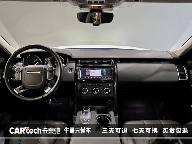 Land Rover Discovery 2018 3.0 V 6 SE — фото 15