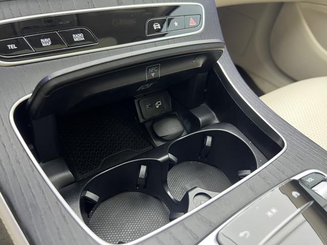 Mercedes Benz E-Class 2019 — фото 15