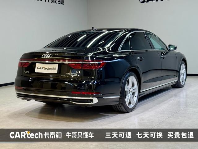 Audi A8 2023 Черный из Китая, фото 3