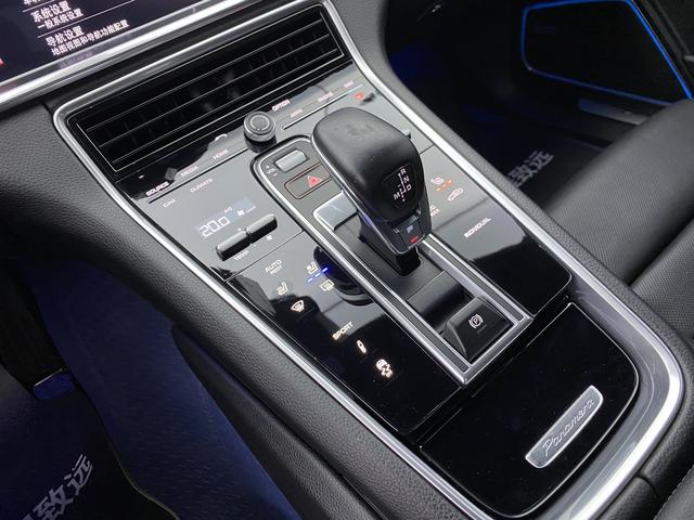 Porsche Panamera 2019 Белый из Китая, фото 3
