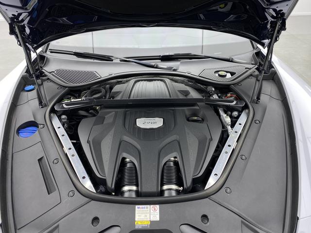 Porsche Panamera 2019 Panamera 4 2.9 T — фото 6