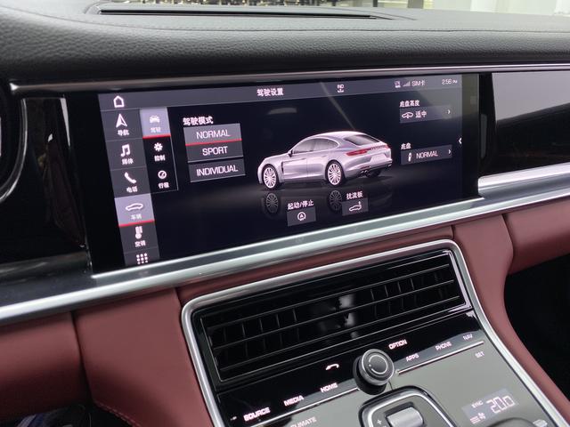 Porsche Panamera 2019 Panamera 4 2.9 T — фото 19