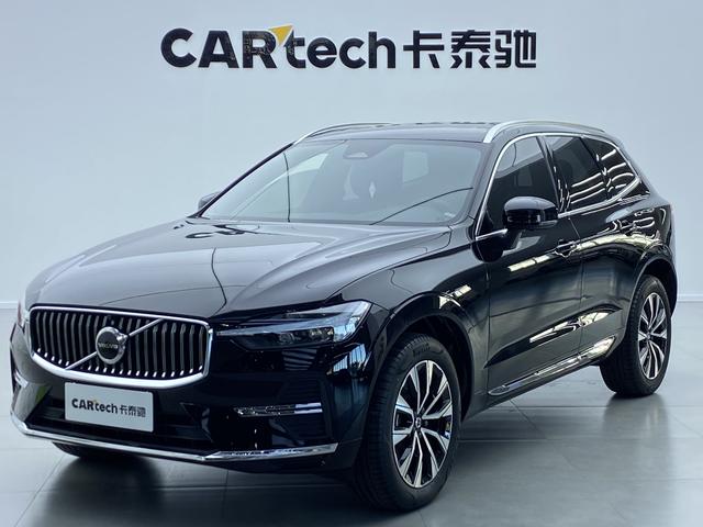 VOLVO XC60 2024 — фото 1