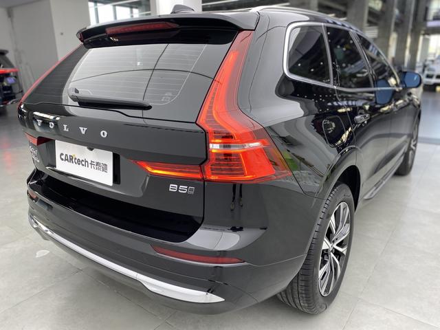 VOLVO XC60 2024 — фото 10