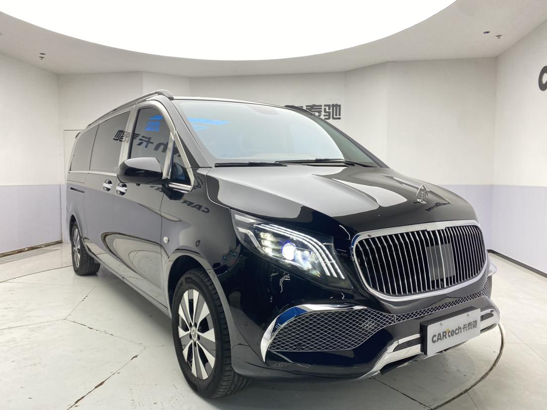 Mercedes-Benz Vito 2023 2.0T Elite 7 мест