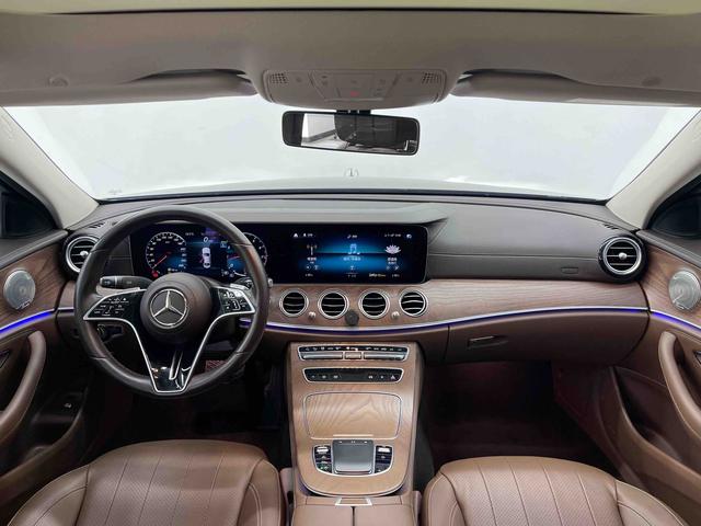 Mercedes Benz E-Class 2022 — фото 18