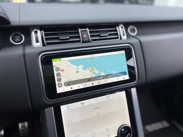 Land Rover Range Rover 2022 3.0 L 6 400 PS — фото 10