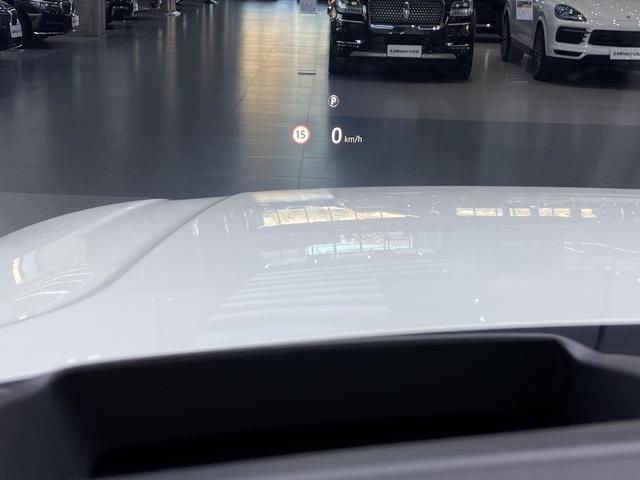 Land Rover Range Rover 2022 3.0 L 6 400 PS — фото 20