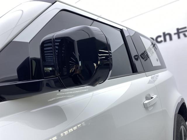 Land Rover Defender 2022 90 P 300 X-DYNAMIC HSE — фото 13