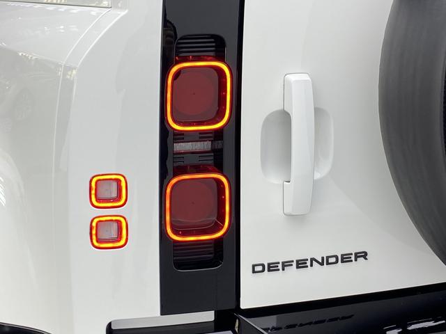 Land Rover Defender 2022 90 P 300 X-DYNAMIC HSE — фото 7
