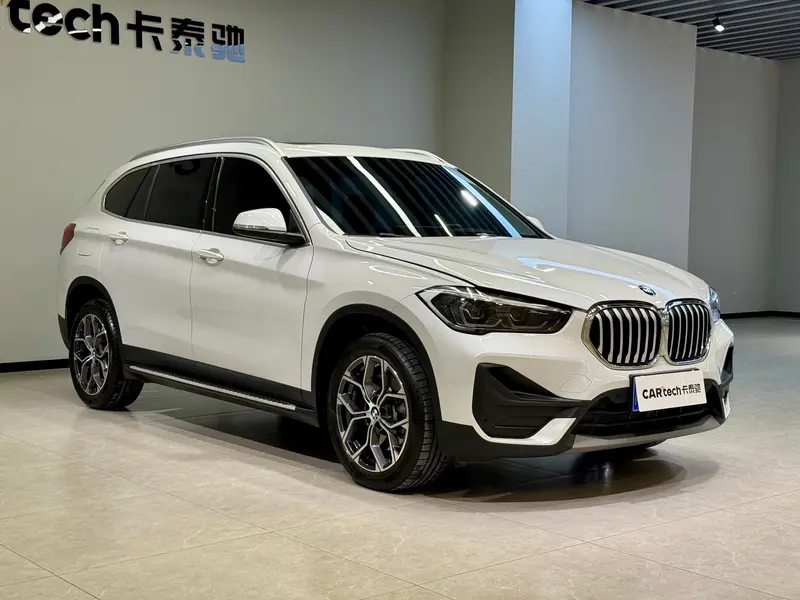BMW X1 — фото 3