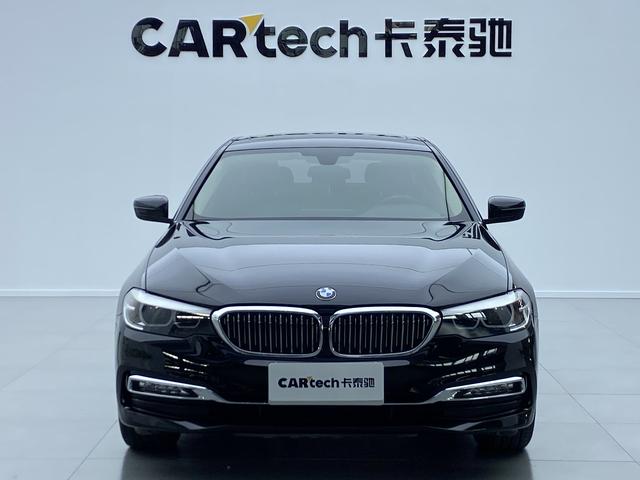 BMW 5 Series 2018 — фото 2