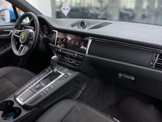 Porsche Macan id 3816879 из Китая 29