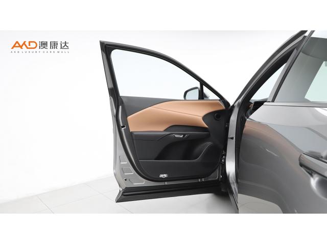 Lexus RX 2023 350h 2 WD — фото 10