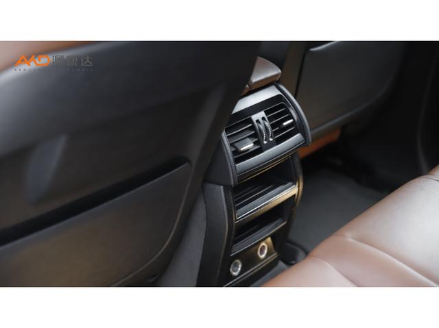 BMW X6 2018 x Drive 35i Leading — фото 10