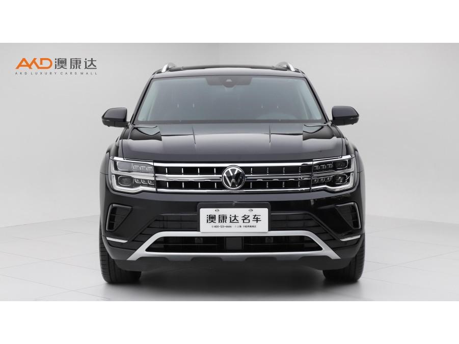 Volkswagen Tourang 2022 Черный из Китая