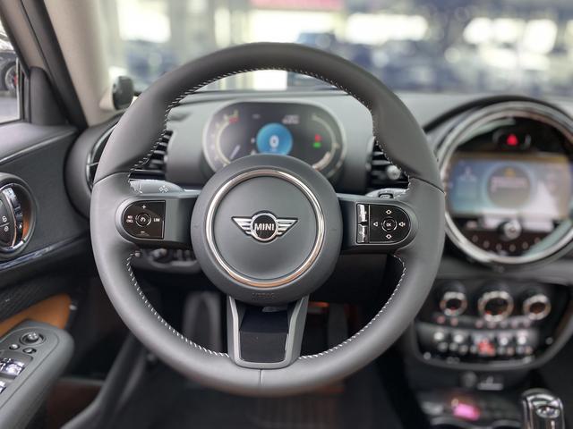 MINI Clubman — фото 20