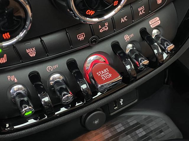 MINI Clubman — фото 17