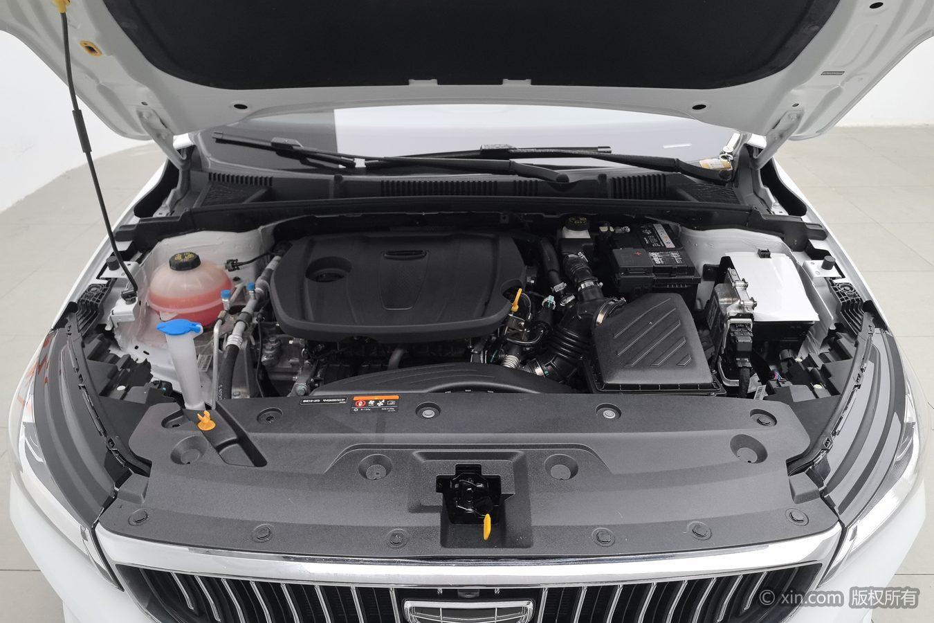 Geely Emgrand 2023 4 Champion 1.5L CVT Luxury