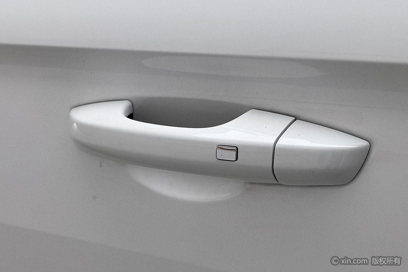 Geely Emgrand 2023 4 Champion 1.5L CVT Luxury