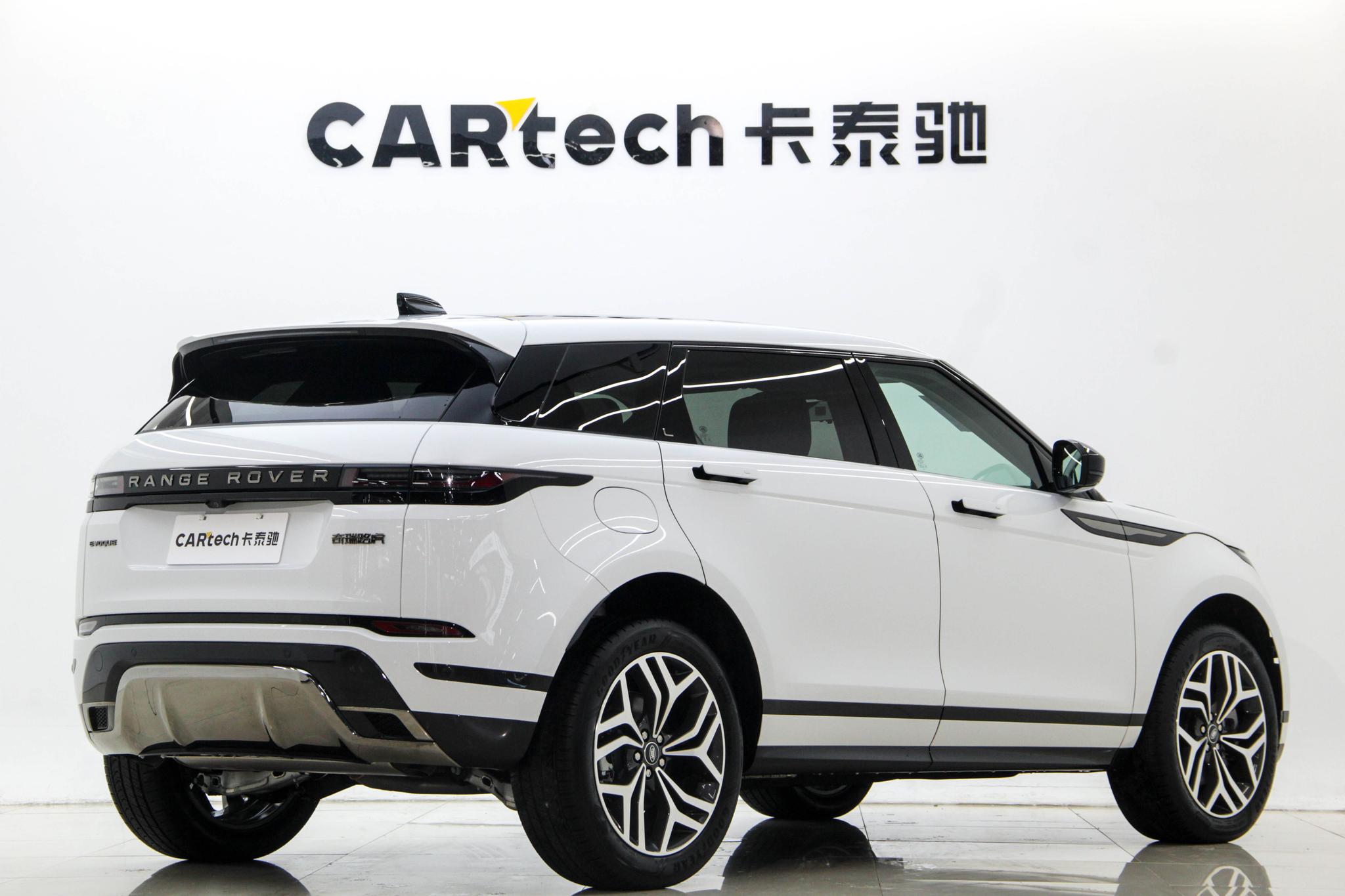 Land Rover Range Rover Evoque 2024 L 2.0T SE