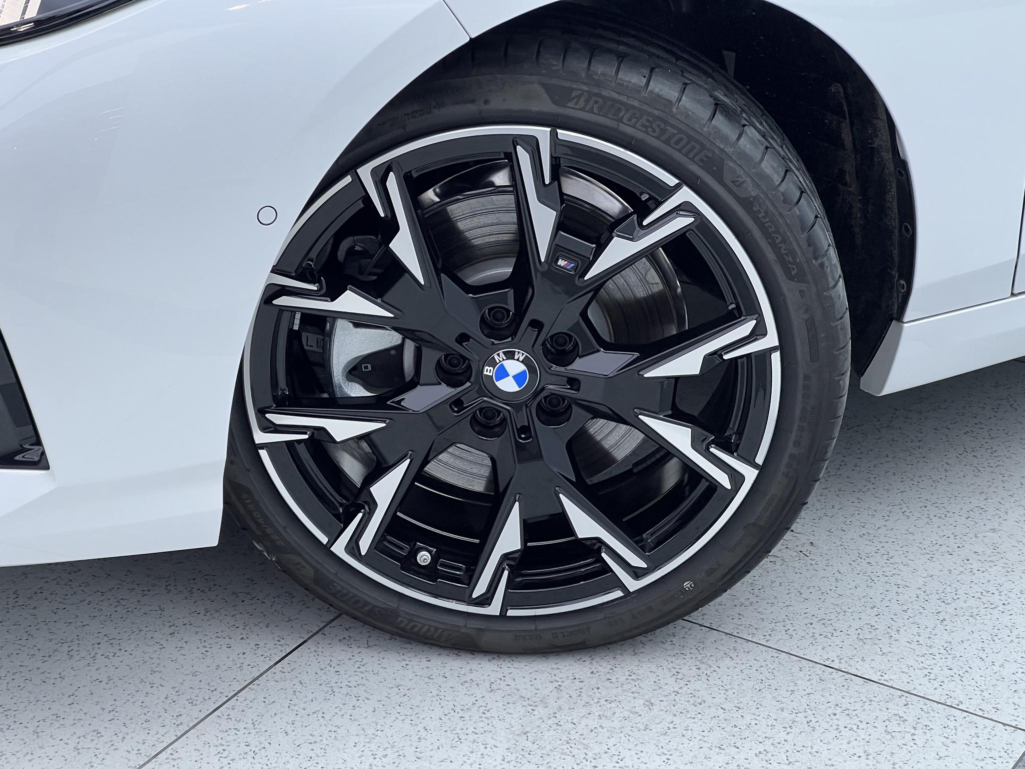 BMW 2 Series 2 2025 225L M Sport