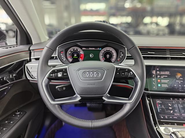 Audi A8 id 3810636 из Китая 7
