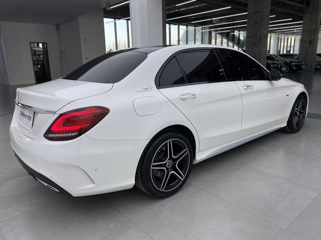 Mercedes Benz C-Class 2021 — фото 22