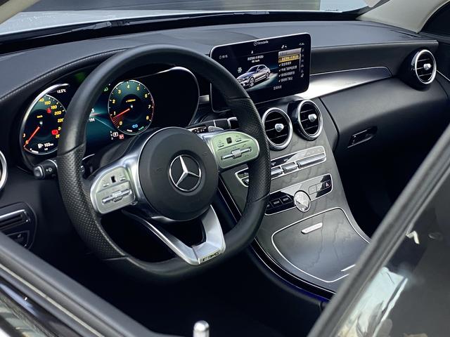 Mercedes Benz C-Class 2021 — фото 30