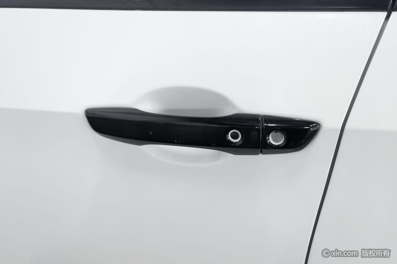 Honda Civic 2016 220TURBO CVT Luxury