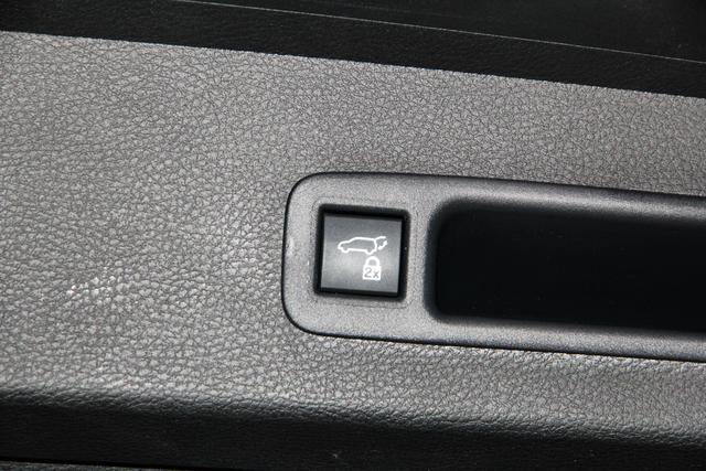 Toyota Sienna 2024 2.5 L 4 WD — фото 17