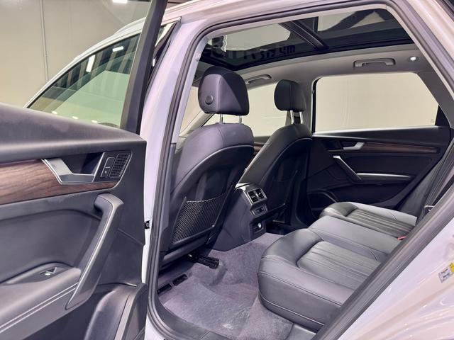 Audi Q5L 2022 Белый из Китая