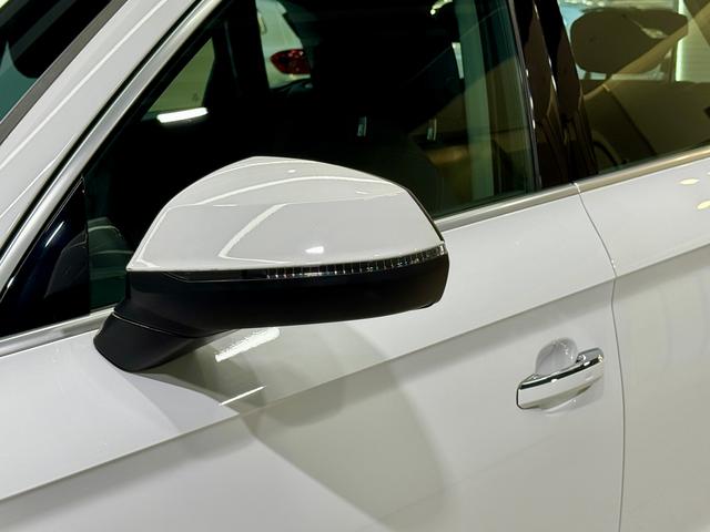 Audi Q5L id 3837333 из Китая 11