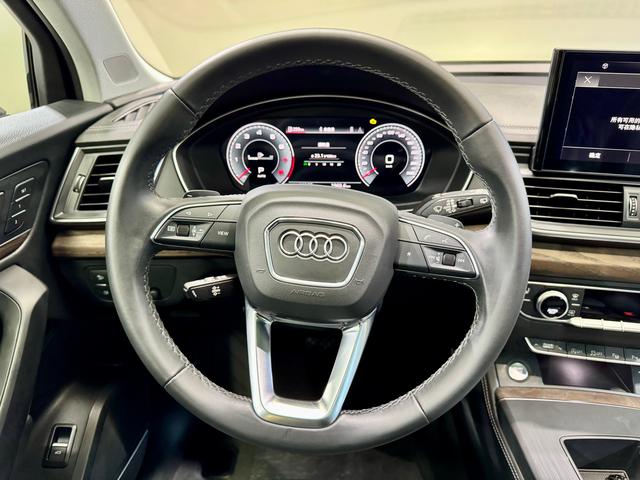 Audi Q5L 2022 — фото 19