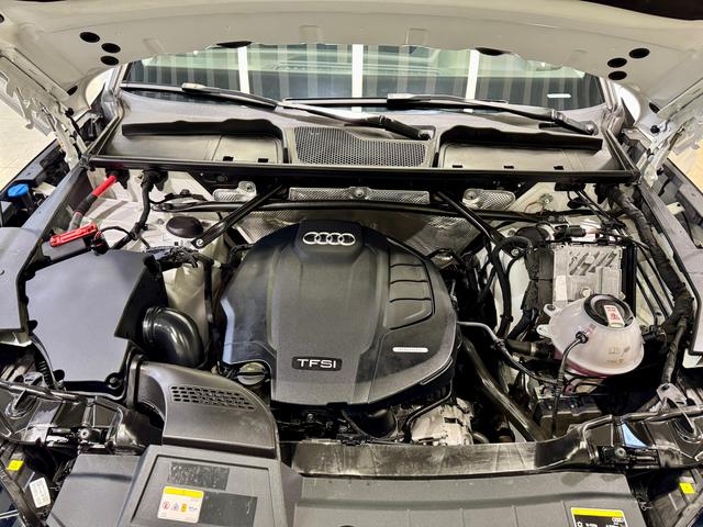 Audi Q5L id 3837333 из Китая 16