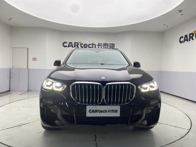 BMW X5 2019 x Drive 40i M — фото 2