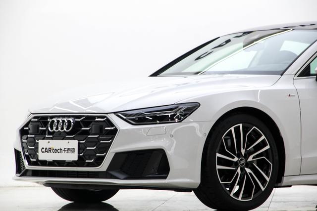 Audi A7 2024 45 TFSI — фото 11