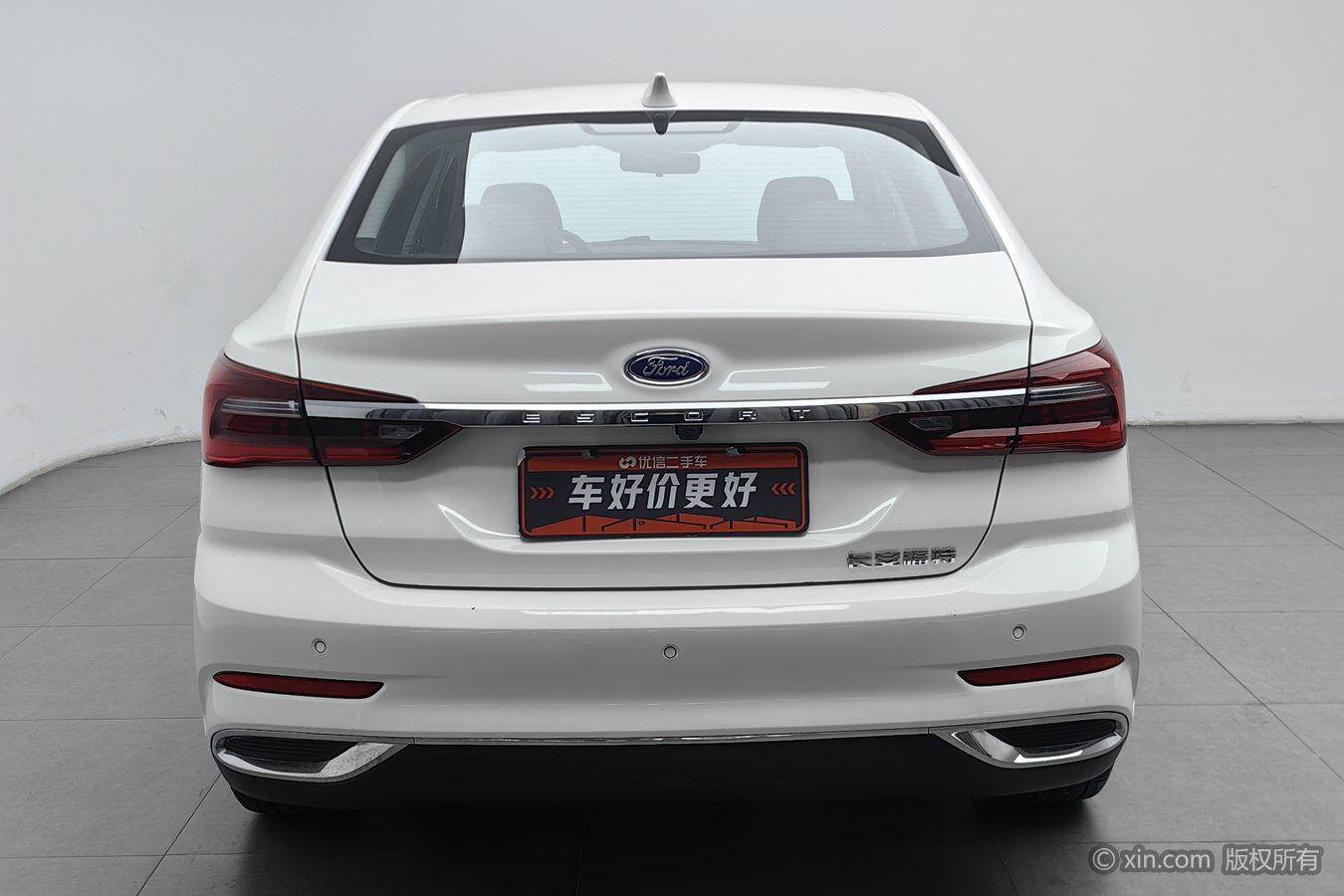 Ford Escort 2021 1.5L AT