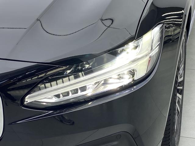 VOLVO S90 2023 — фото 8