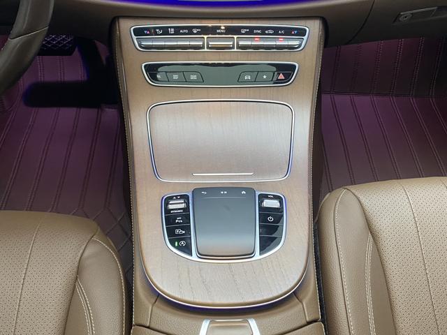 Mercedes-Benz E-Class 2023 E 300 L — фото 16