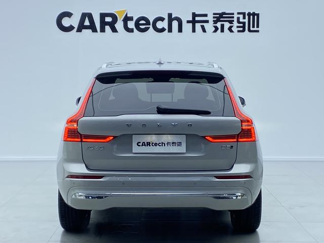 VOLVO XC60 2023 — фото 3